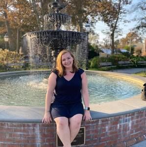 Meet your Posher, Julia